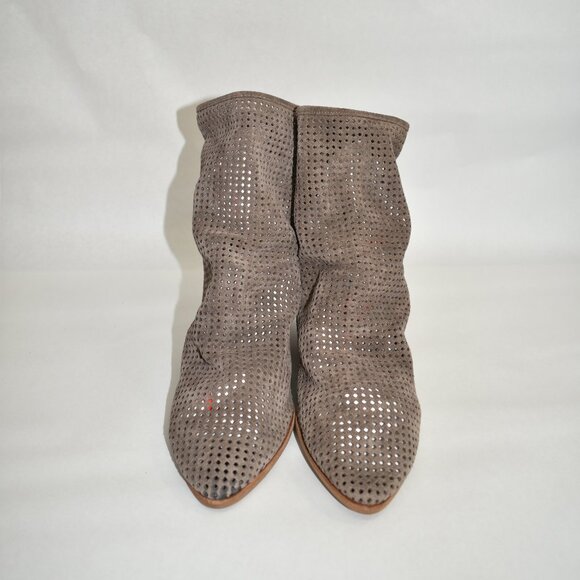 $180 JEFFREY CAMPBELL JANELLE TAUPE LASER CUT BOOTIE SLOUCHY SUEDE 7.5 (TPO14) - Picture 2 of 5